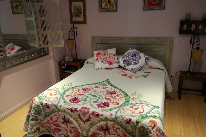 Room 4 of 17