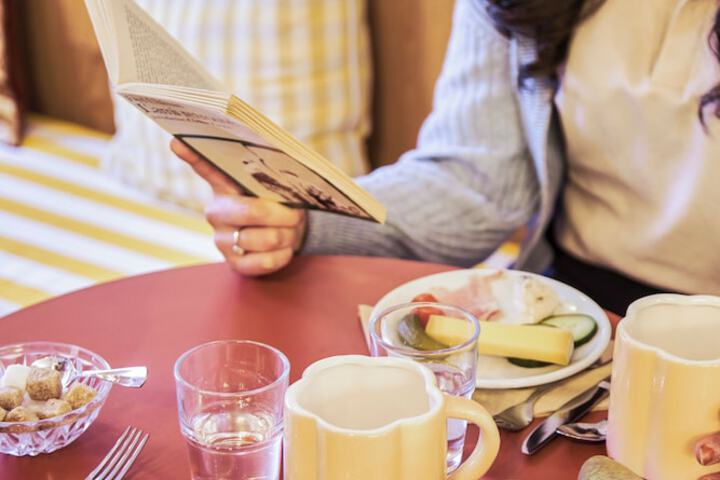 Dining 62 of 81