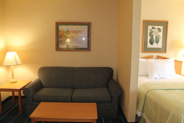 2 Double Beds (14 of 14)