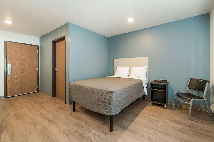 Studio Double Bed (6 of 9)
