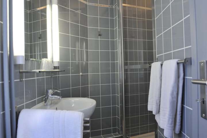 Clean Restrooms