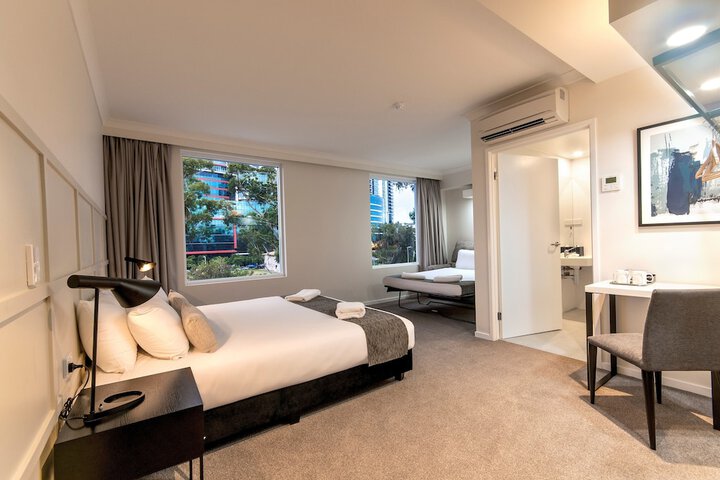 Room 15 of 35