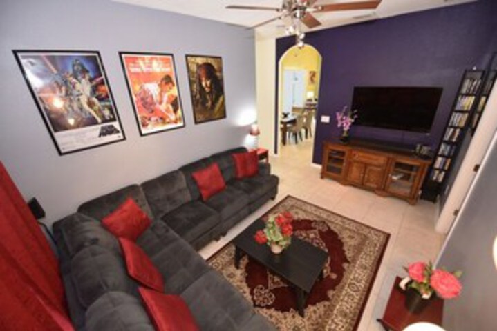 Room 13 of 29