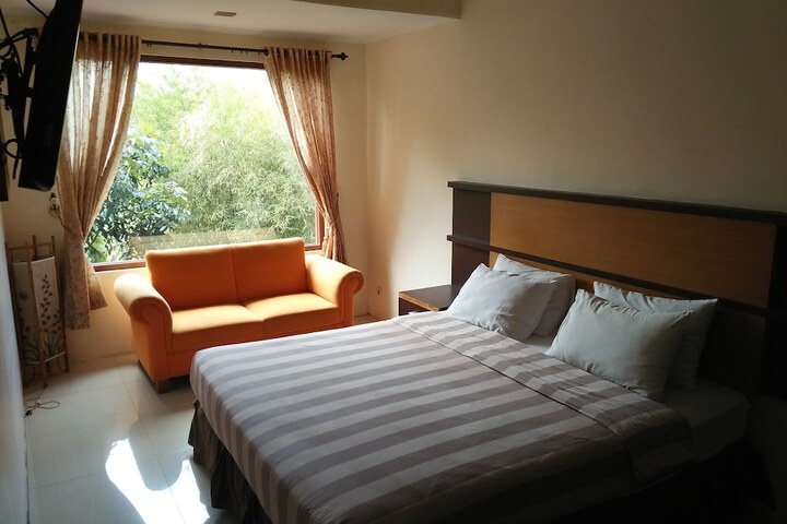 Room 17 of 184
