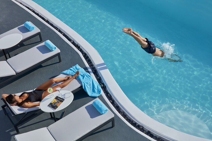 Pool 56 of 92