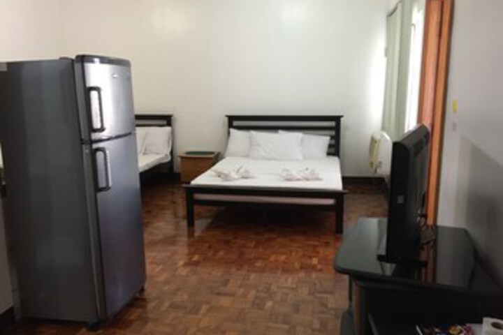 Room 34 of 103