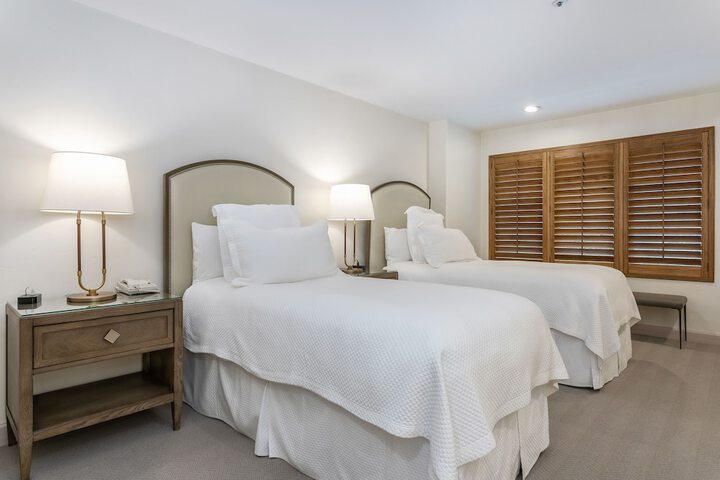 Room 3 of 30