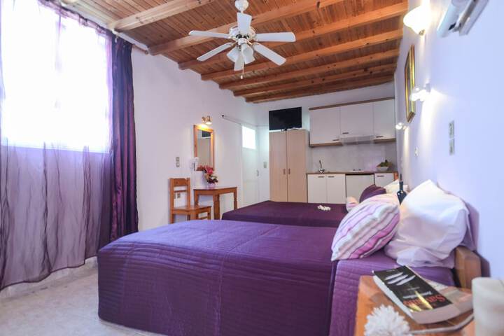 Room 16 of 68
