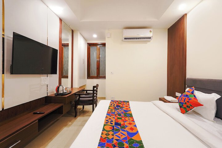 Room 21 of 35