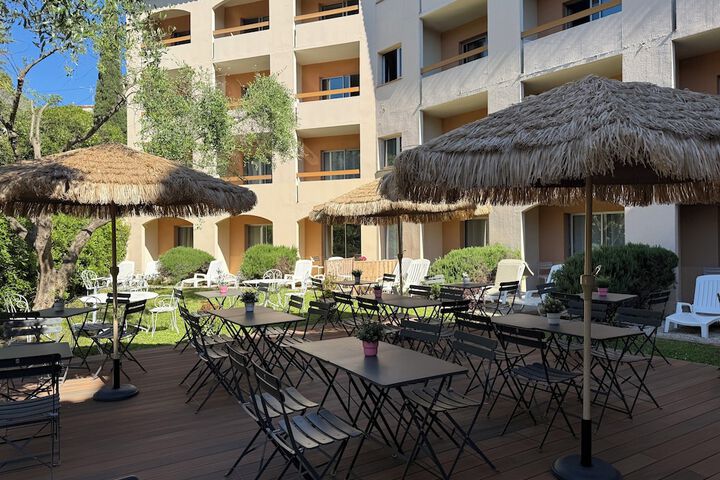 Hotel 46 of 48