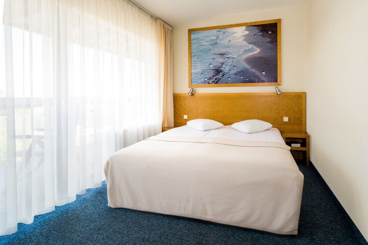 Room 7 of 45