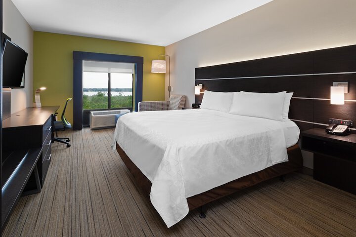 Room 15 of 59