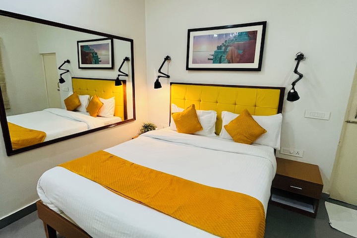 Room 42 of 167