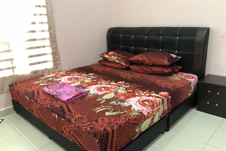 Room 7 of 20