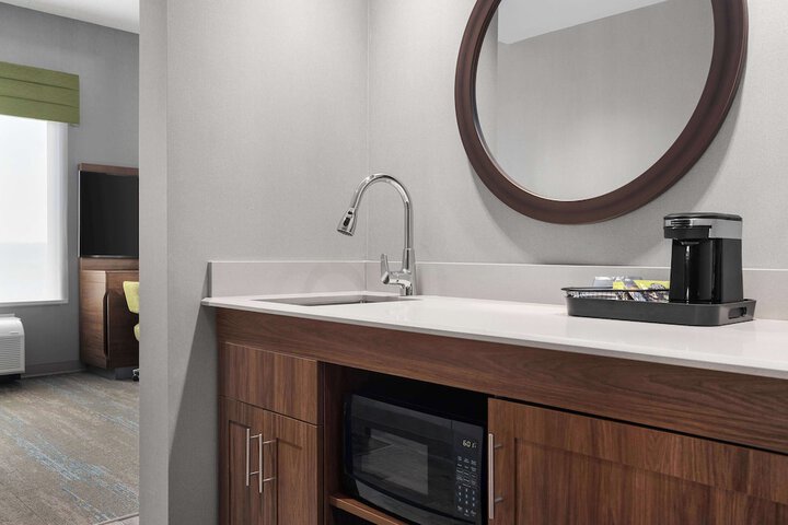 1 King with Sofa Bed Microwave, Refrigerator (11 of 37)
