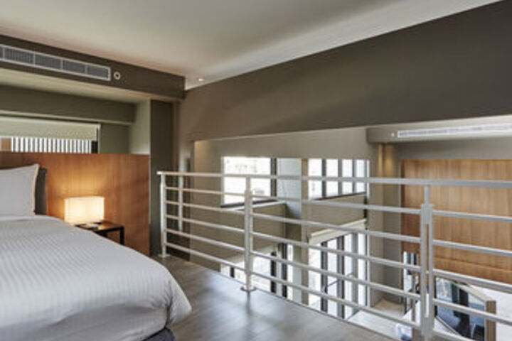 Room 26 of 28