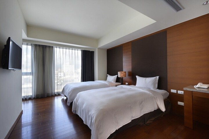 Room 21 of 35