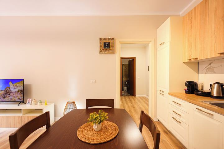 Dining 139 of 162
