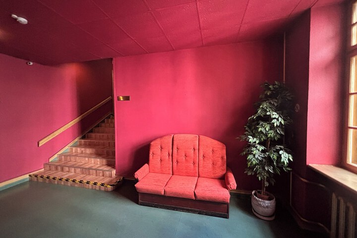 Ballroom/Hall 259 of 272