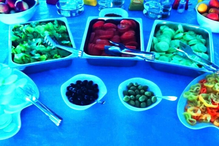 Dining 96 of 100