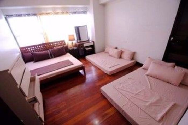 Room 65 of 127