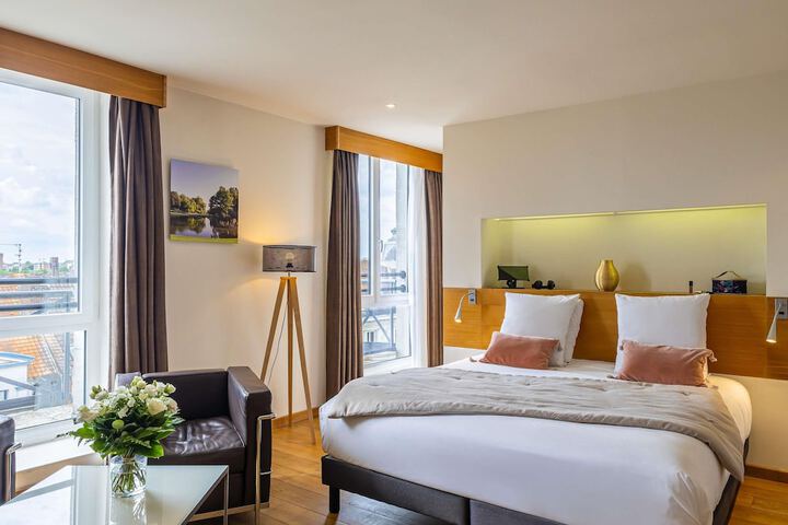 Room 21 of 81