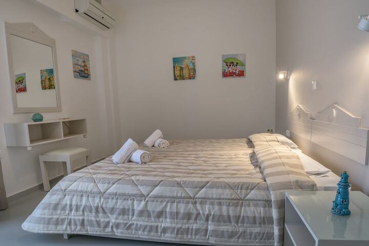 Room 10 of 53