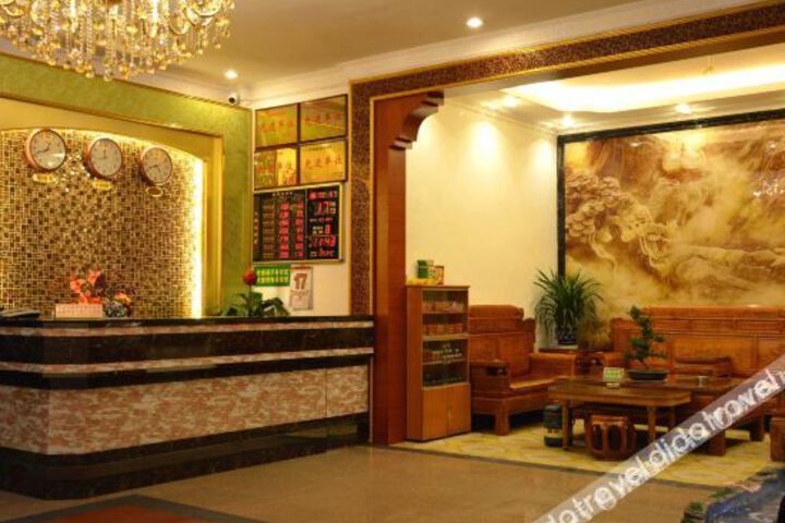 Hotel Interior 10 of 14