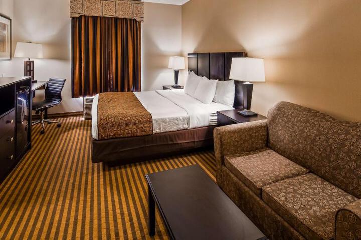2 Double Beds (3 of 4)