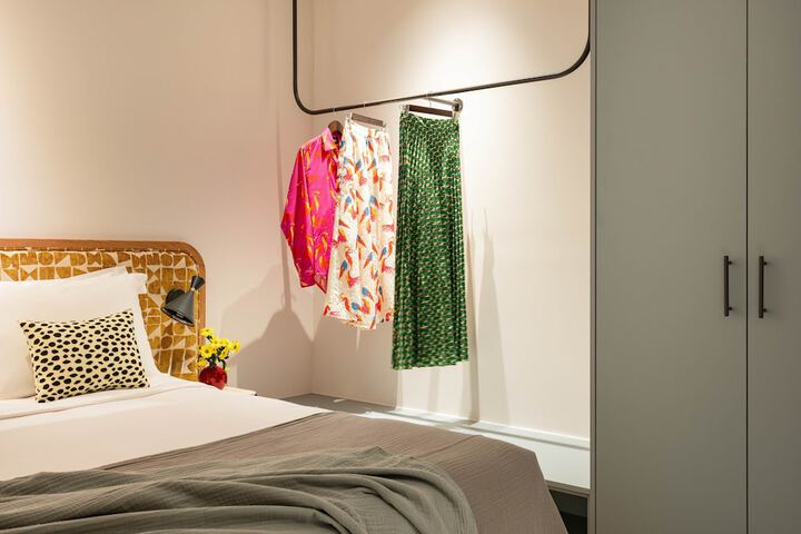 Room 12 of 49