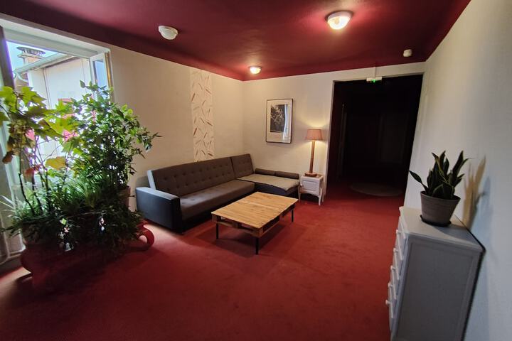 Ballroom/Hall 69 of 71