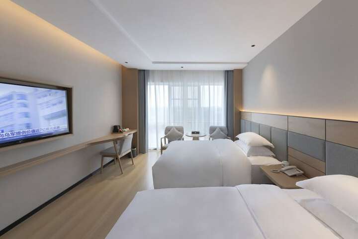 Room 10 of 41