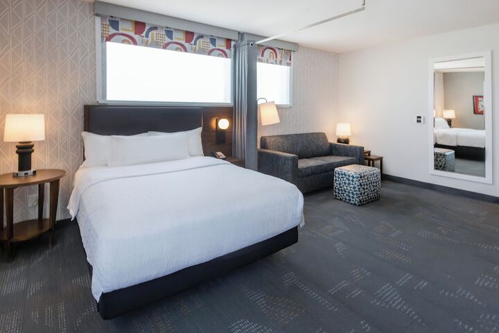 Room 7 of 31