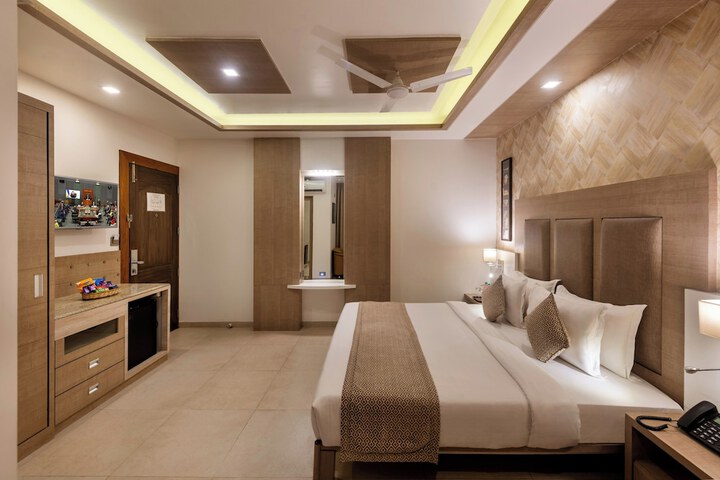 Room 46 of 136