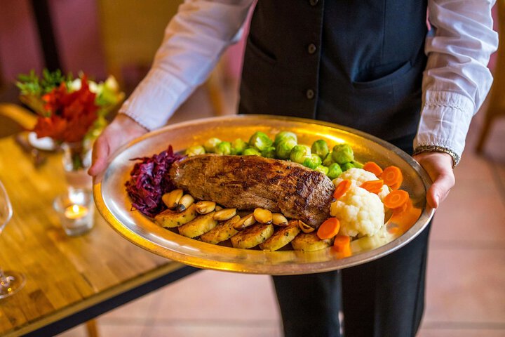 Dining 53 of 73