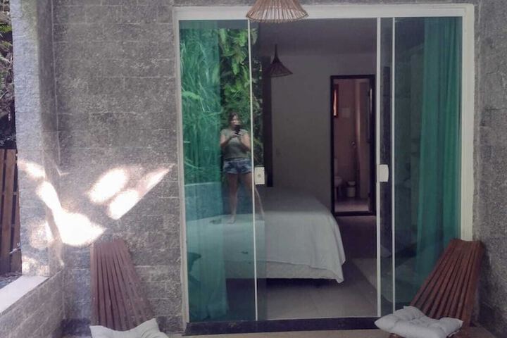 Room 27 of 100
