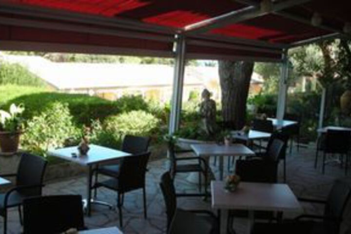 Terrace/Patio 33 of 39