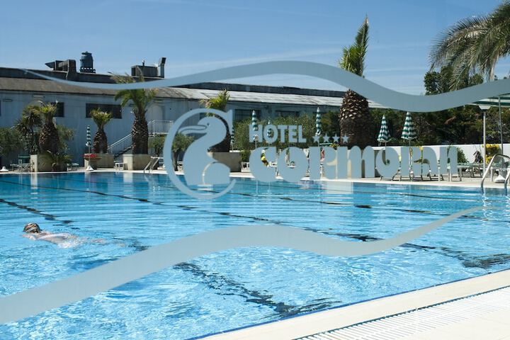 Pools & Facilities