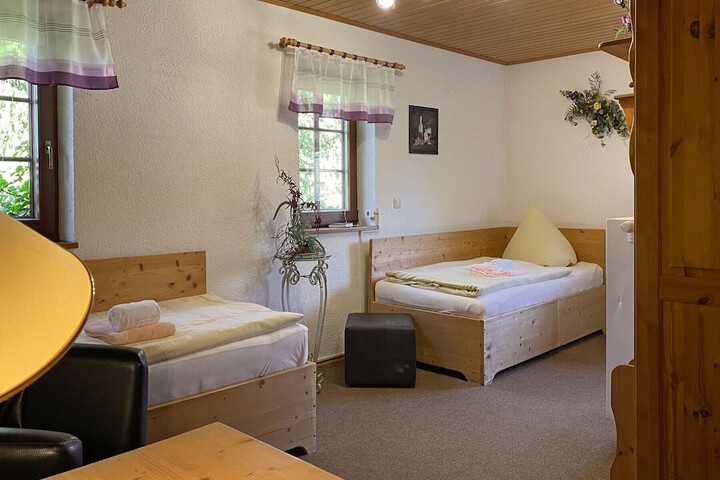 Room 5 of 37