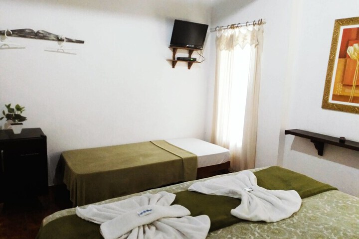 Room 4 of 31
