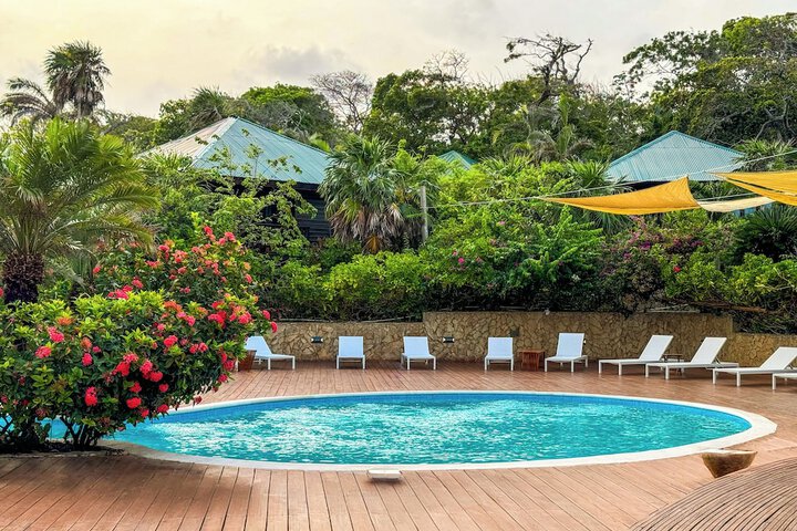 Pool 18 of 30