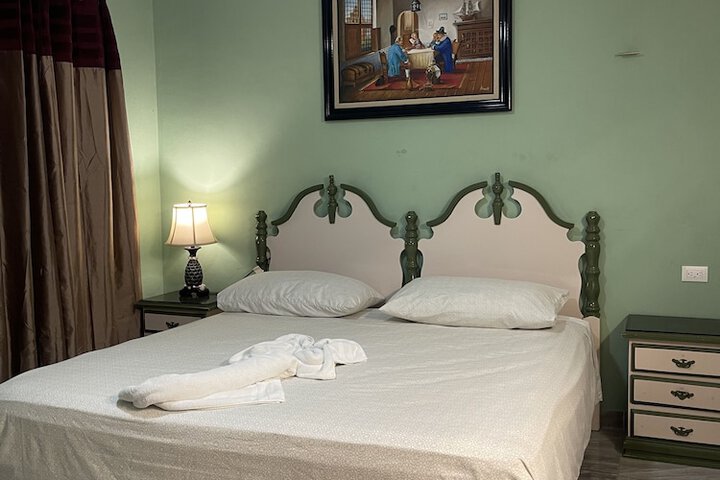 Room 11 of 47