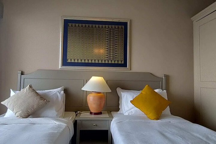 Room 189 of 650