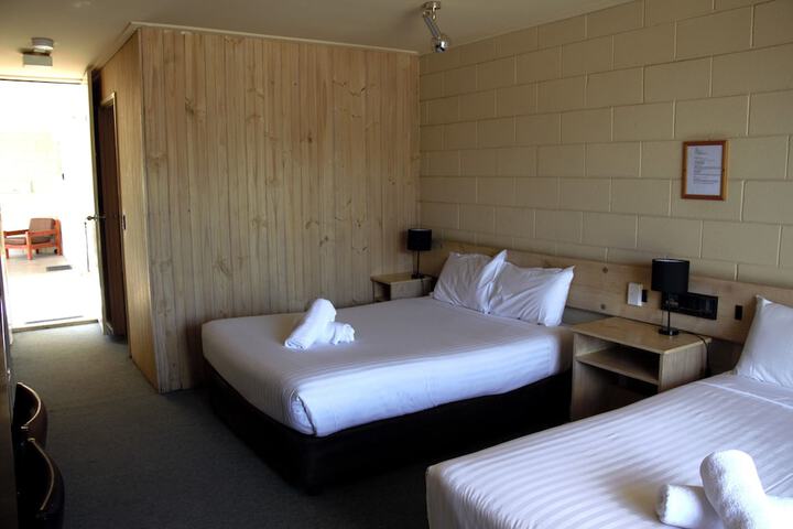 Room 18 of 59