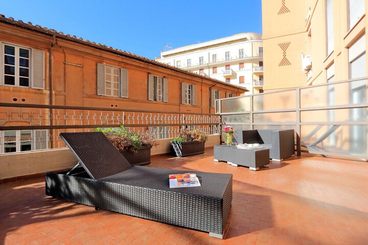 Terrace/Patio 40 of 91
