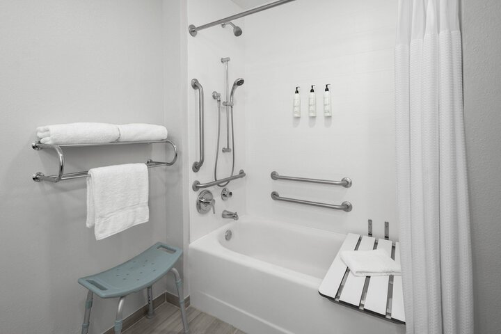 Clean Restrooms