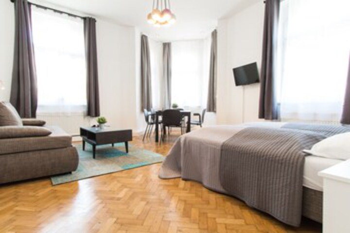 CheckVienna Hütteldorferstraße