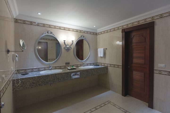 Bath Interior