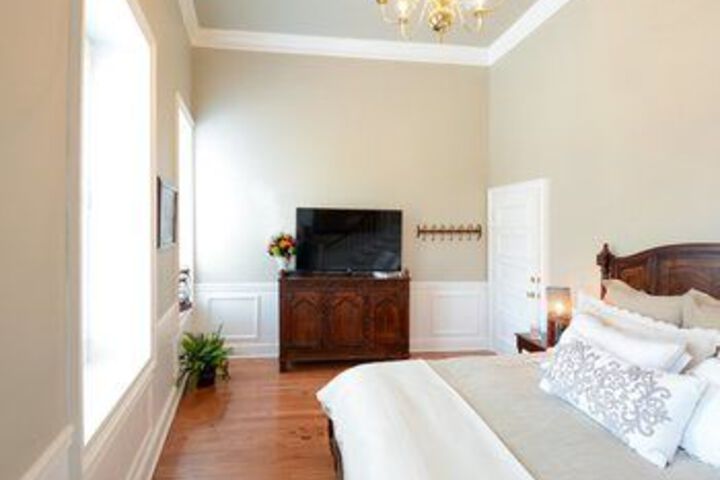 Room 49 of 110