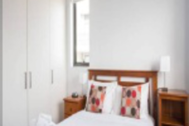 Room 49 of 288